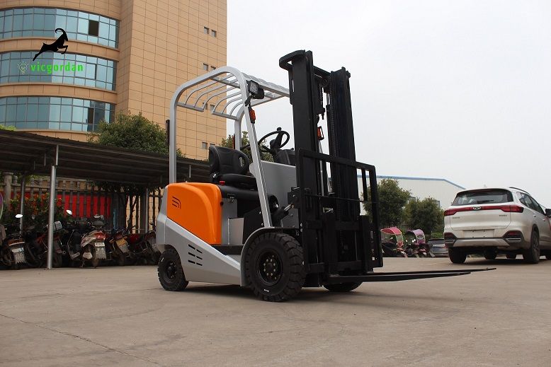 1.5 ton electric forklift