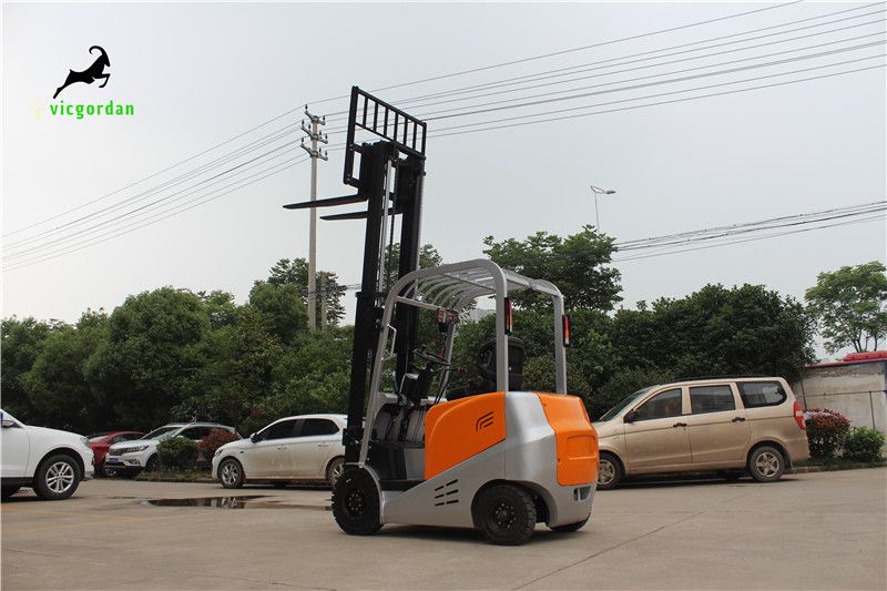 1.5 ton electric forklift