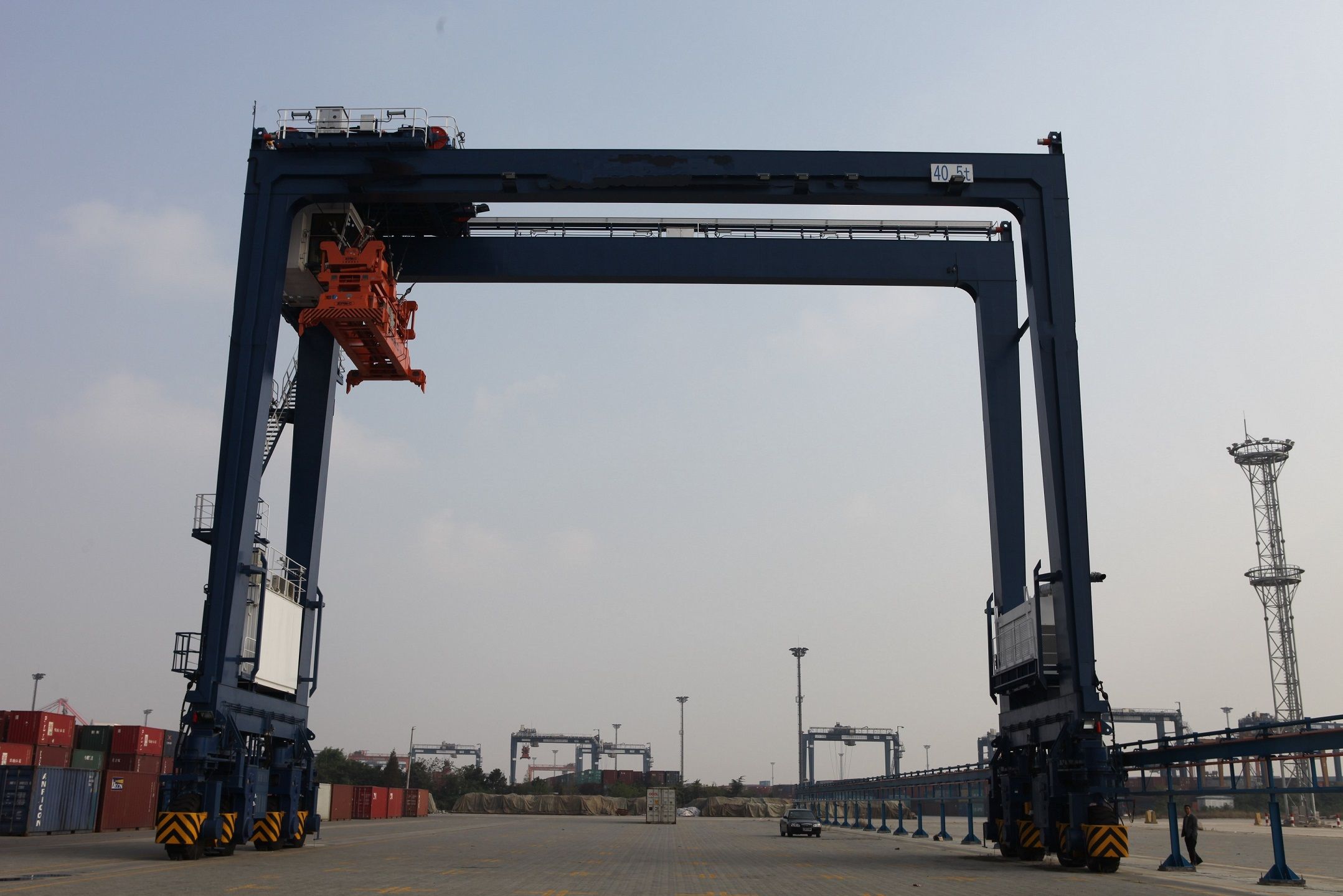 RUBBER TYRED GANTRY CRANE RTG CRANE