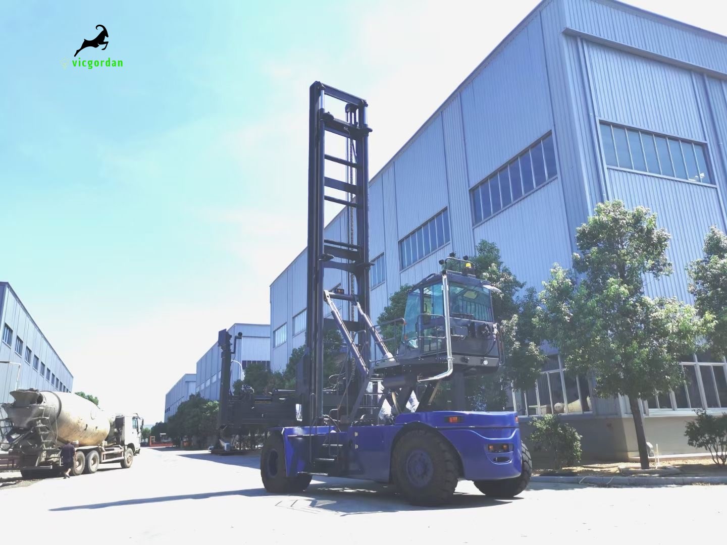 vicgordan empty container handler