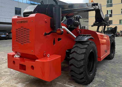  4 Ton 8M Telescopic Handler