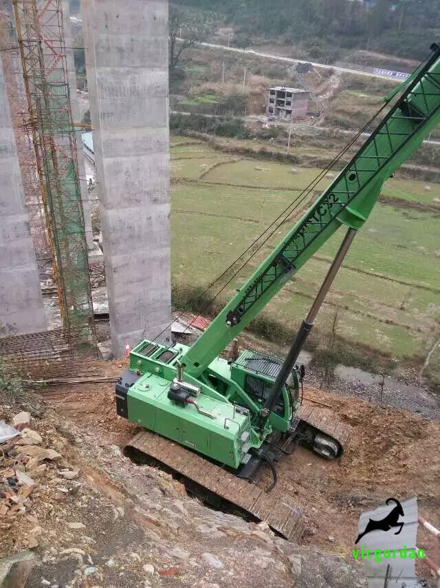 25 ton Crawler crane