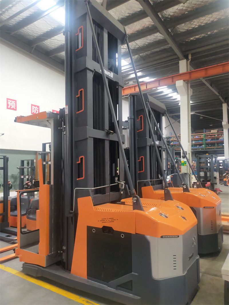 man up electric three way stacking forklift